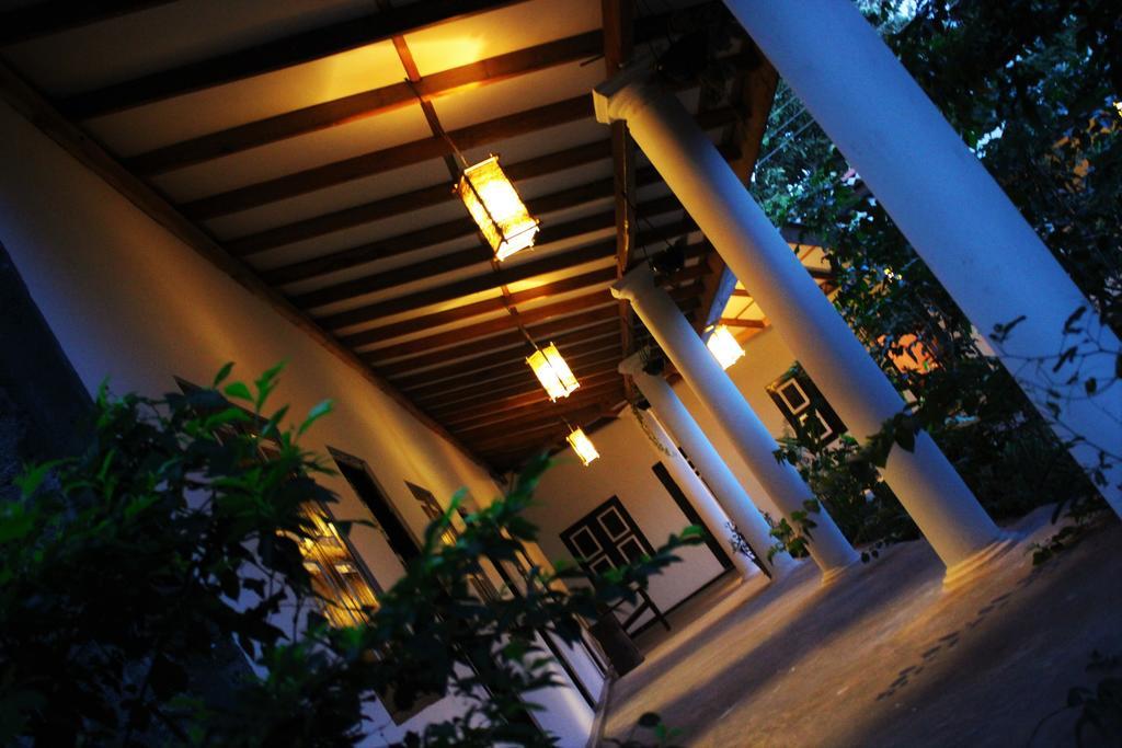 The Courtyard Villa Sigiriya Eksteriør bilde